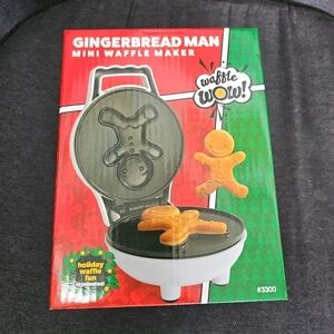 NIB Waffle Wow! Gingerbread Man Mini Waffle Maker Christmas Holiday Fun!